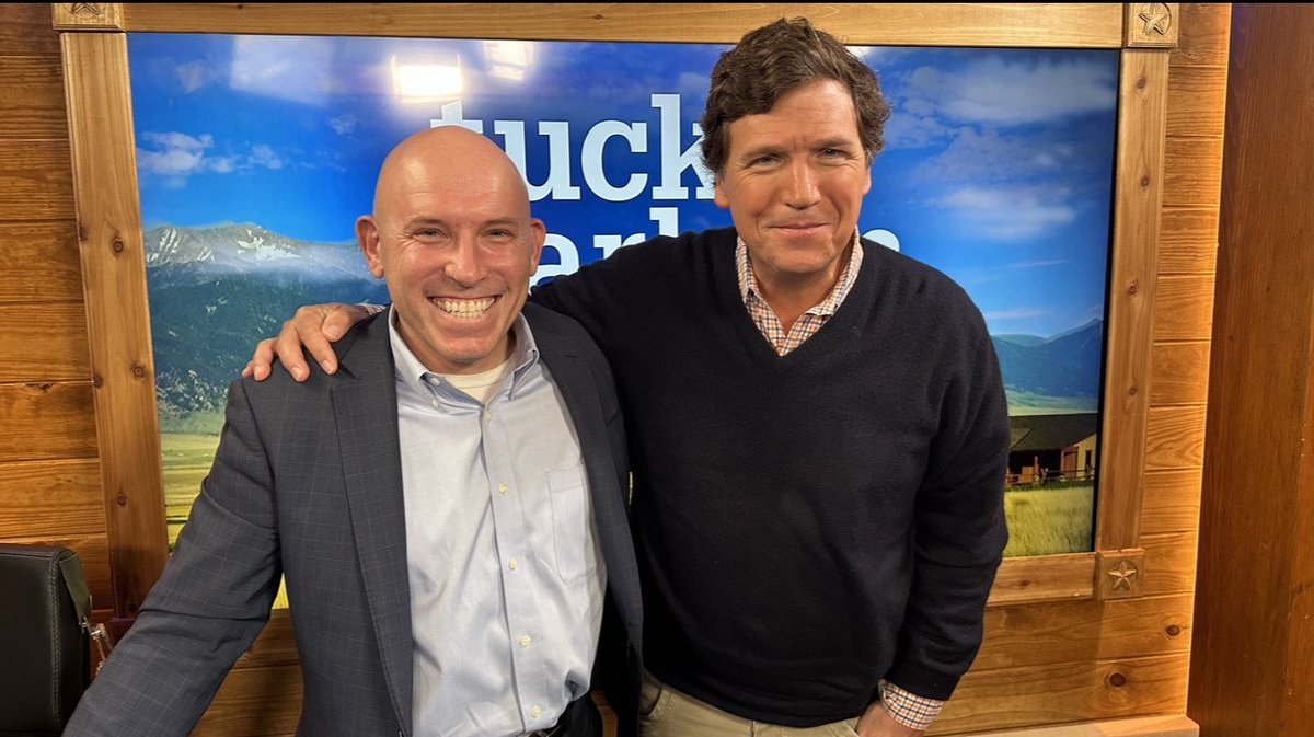 Raiklin's tweet image. I stand with Tucker!  #BoycottAndBankruptFauxNews