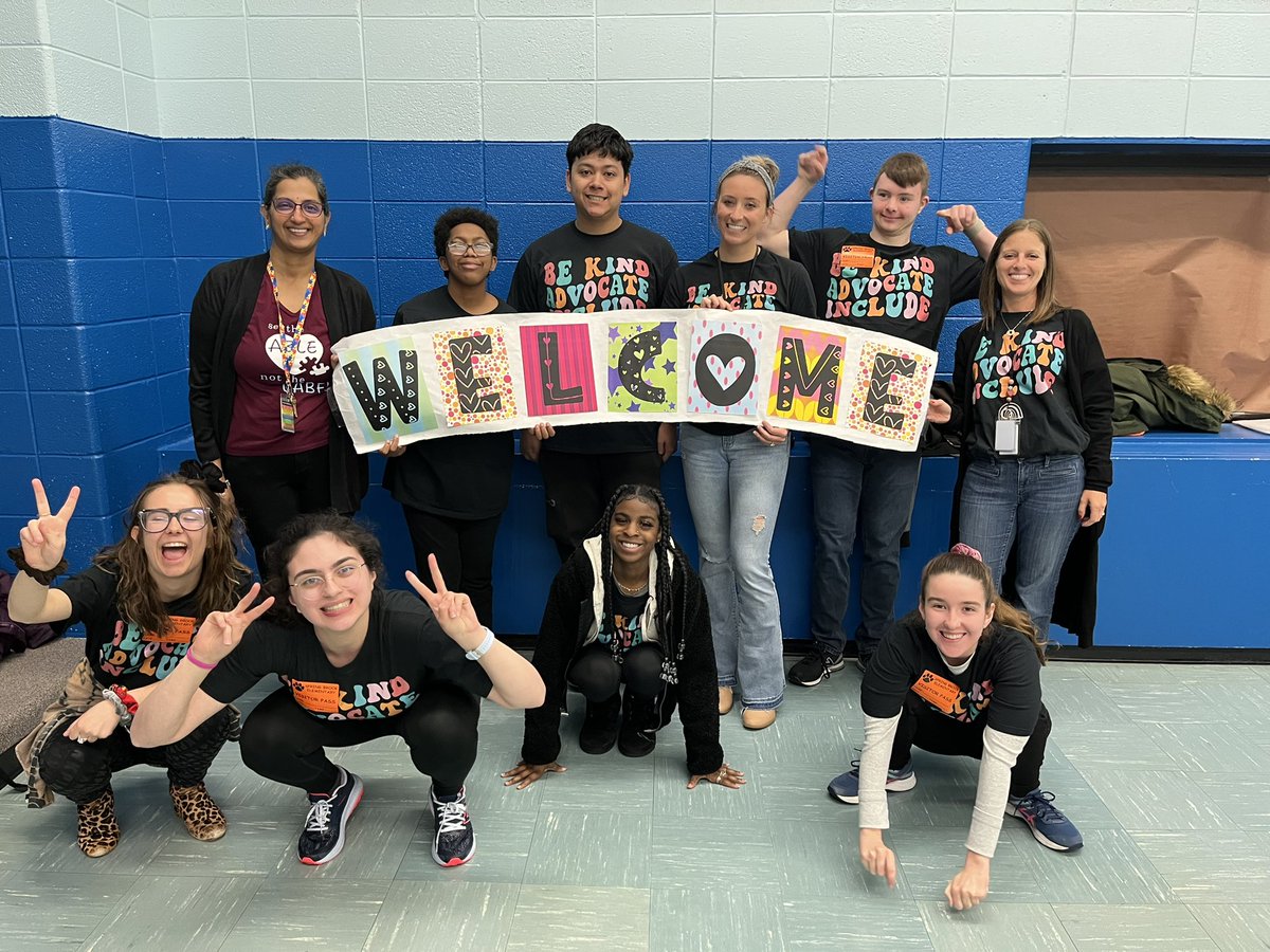 unshush's tweet image. Young adults in #204’s STEPS program presented how we should look at the abilities in persons with disabilities. Our curious Spring Brook students asked detailed questions and this group graciously answered. What an inspirational experience for all! #FutureReady204