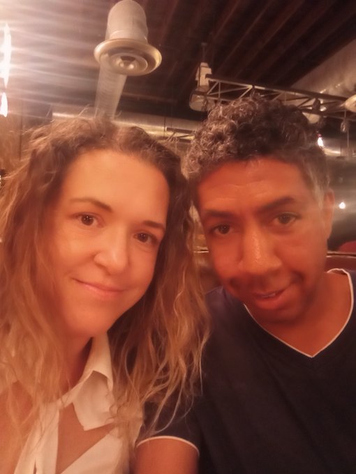 My favorite part of my Chicago trip this past weekend, enjoying some deep dish with @NataliyaCrimson<a href="/tag/mvsales"class="tags"><span>#mvsales</span></a>