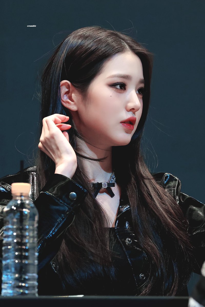 wbdus2t's tweet photo. 230423

#IVE #아이브 #JANGWONYOUNG #장원영 https://t.co/4AQaSsHL8d
