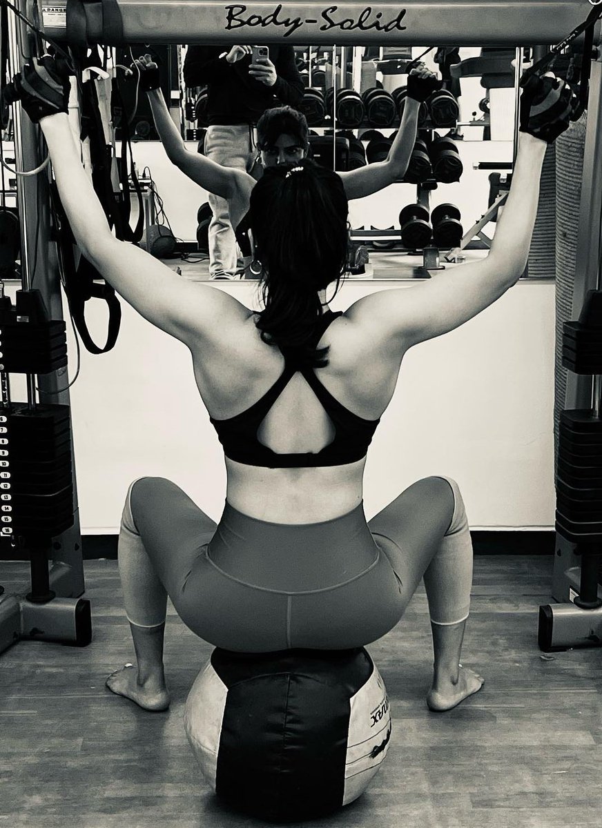 FusEGicXwAgVcDo?format=jpg&name=medium