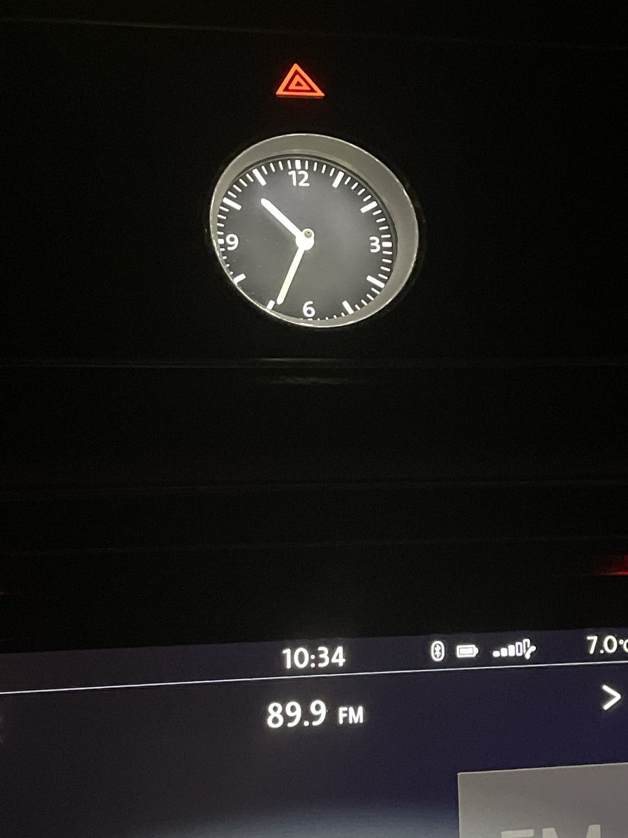 Driving home in the dark after a great night class and taking the long way home so I could keep listening to <a href="/CBCAfterdark/">Afterdark on CBC Music</a> is one of the things I really missed during the weirdness of the past three years. Glad to have that back.  ❤️ <a href="/OdarioWilliams/">ODARIO</a>