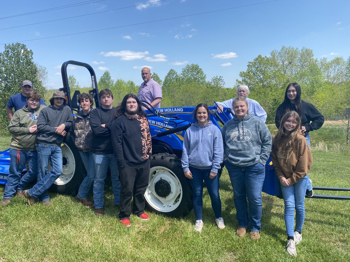 Creek Wood Welders tweet media