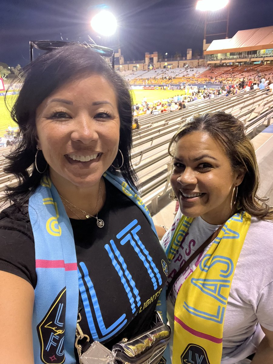 GirlChatSports's tweet photo. @lvlightsfc holding their own at half
0-0 vs Real Salt Lake 💯
#USL #MLS #USOpenCup #LightsFC https://t.co/fWaD9CtQIg