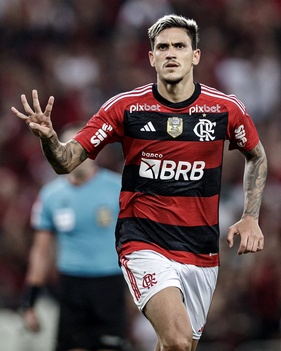 Pedro9oficial's tweet photo. Mais uma noite especial. ⚽️⚽️⚽️⚽️

A honra e glória a ti, Jesus! @Flamengo https://t.co/R6Fg9Hy9y9