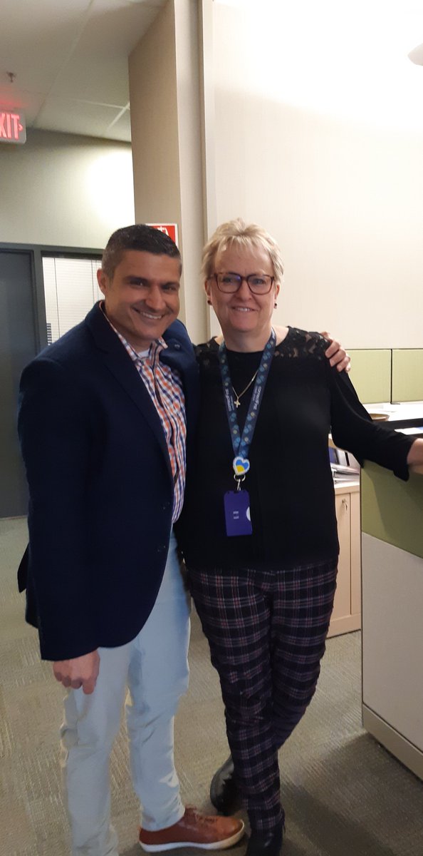DCAsifRashid's tweet photo. On #AdminstrativeProfessionalsDay, I'd like to recognize @LindaShorter18 who I have worked with since my first day with @CalgaryPolice almost 22 years ago!  Linda, you are a friend, confidante, guide and a force to be reckoned with.  I appreciate you! https://t.co/xefS5BsIei