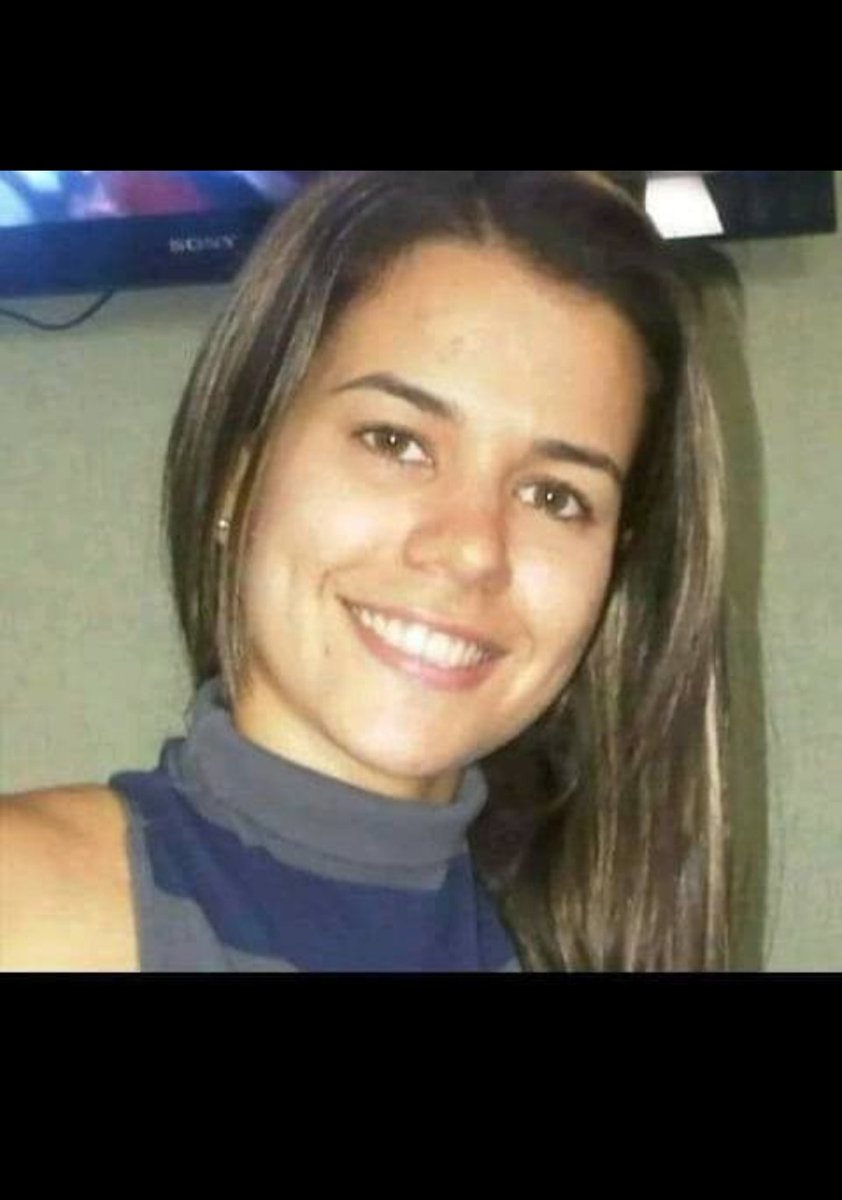 manuelita1504's tweet photo. #26Ab
Caso Orlene Aristimuño
#SeCumple3AñosY6Meses
#Monagas #Maturín #Aribí
#IMPUNIDAD
Mentes y manos asesinas acabaron con su vida e INTENTAN ocultar #Evidencias
"NO EXISTE el crimen perfecto"
Madre:@Marlene66532517
Pide #JusticiaParaOrlene
#JusticiaParaOrlene 
@TarekWiliamSaab https://t.co/mIReiddaHQ