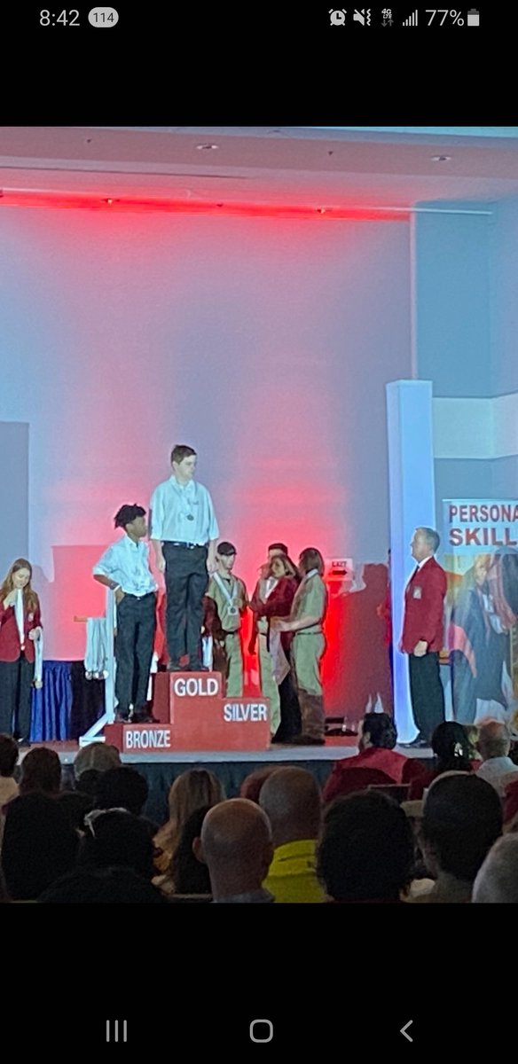 iharpjunior's tweet photo. Thought I'd share these photos..my state TV champions on stage getting their gold medals before their peers!
@TCTATuscaloosa @RyanBK23 @BranchJetta @TCSBoardofEd @BCNTeleVision @MikeDaria @kknorstrom https://t.co/A2nLFUH63M