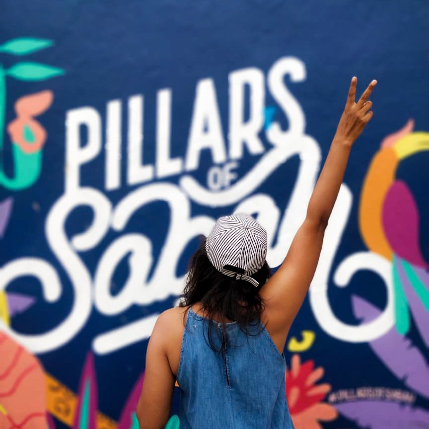 khyatimaloo's tweet photo. Why settle for a cold, calculating machine to plan your dream vacation? 🤖💔 Get the personalized touch of a human planner who will craft an itinerary that's uniquely YOU! 💁‍♀️ Let us infuse some warmth and heart into your travels! 🌴🌎✈️ 
https://t.co/xrXi6bh7vh https://t.co/WHPY1sF8RM