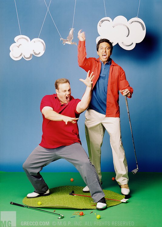 Raymond_Quotes's tweet image. Find someone who looks at you the way Ray Romano looks at Kevin James 🥰 Happy Birthday @KevinJames!! 🎂🎉 #KevinJames #KingofQueens #RayRomano #EverybodyLovesRaymond