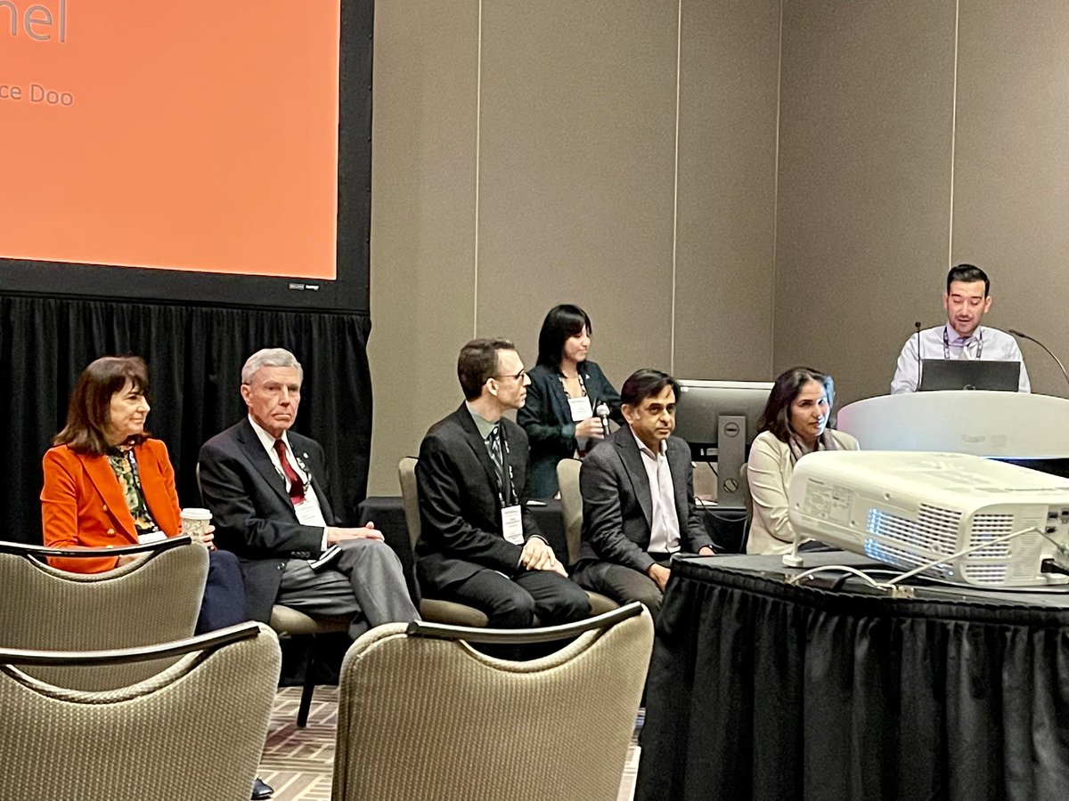 InasMohamed_MD's tweet photo. Excellent RRA mentorship panel at #AUR23 including Dr @DonnaPlecha &amp; moderated by Dr @sportsraddoc , with lots of great advices;
- Be authentic.
- Be kind to yourself.
- Invest in yourself &amp; keep learning.
- Follow your passion.
- Work in a supportive environment.
@AURtweet https://t.co/gYudmpIC1I