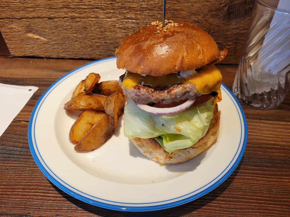 放見ナシカ tweet media