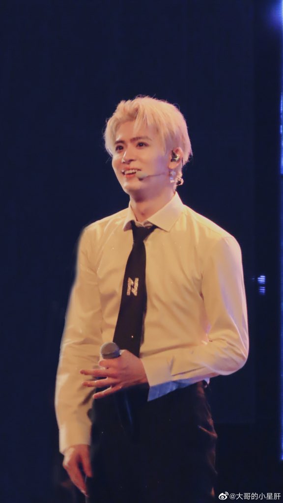 sasmallworld's tweet photo. 20230422 #Rikimaru #力丸 🪩 #INTO1 2023 “GROWN UP” CONCERT IN SHANGHAI (D2)
📸: 大哥的小星肝
#INTO1Rikimaru #INTO1力丸
#RikimaruChikada #近田力丸
#INTO1_GROWNUP
#INTO1_CONCERTSHH
#INTO1GROWNUPINSHHD2
#RikimaruHappyGraduation https://t.co/bU6bJ0fVTc