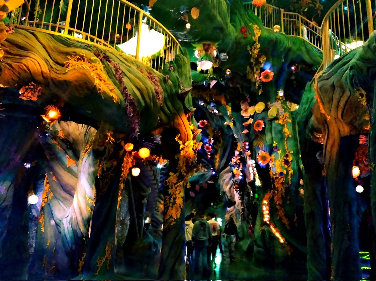 Meow Wolf in Denver CO is like #madeindreams with a pulse.