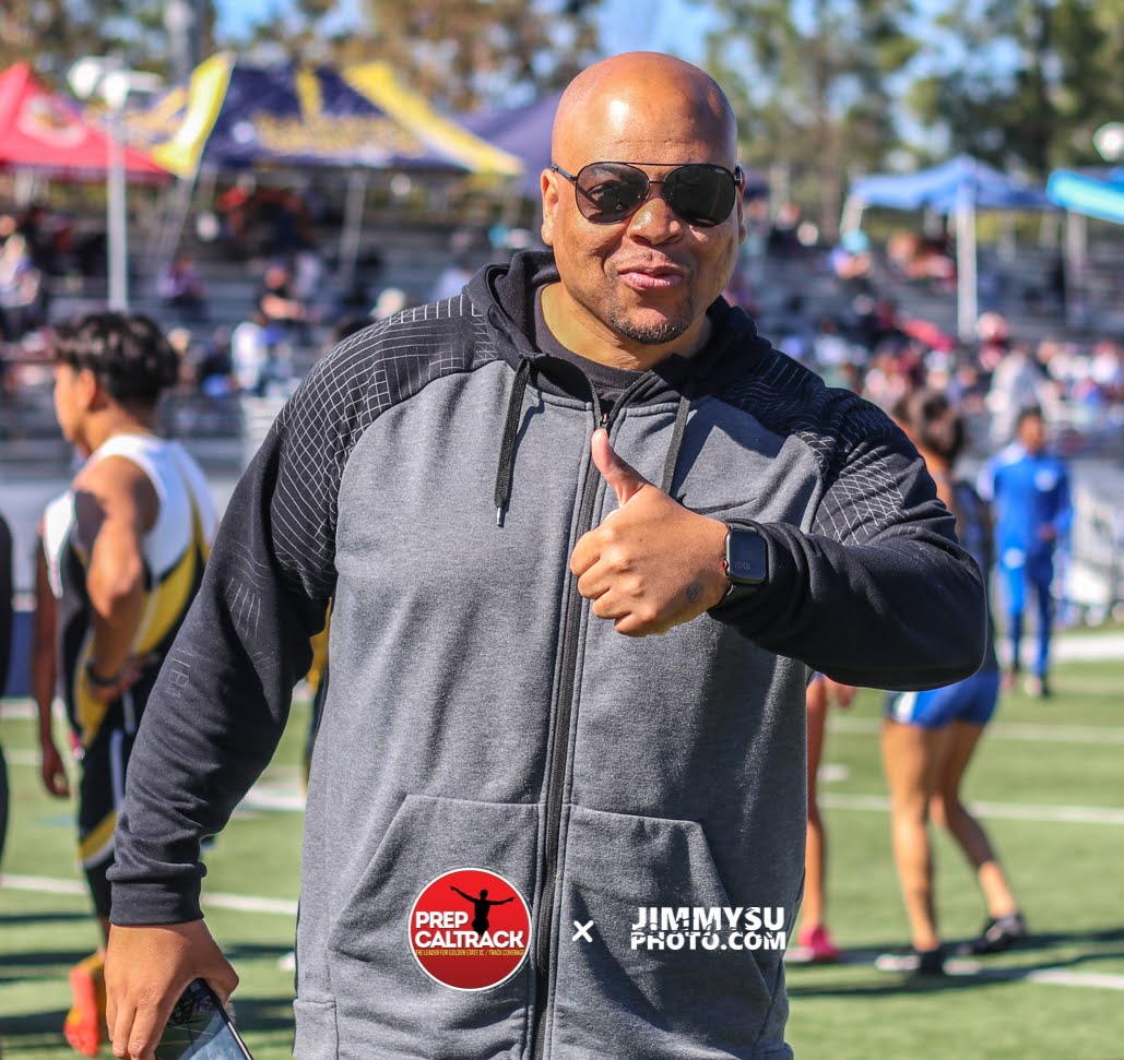 PrepCalTrack's tweet image. REMINDER TO MEET DIRECTORS &amp;amp; COACHES: In the discus throw, measurements should always be rounded DOWN to the nearest FULL INCH. So a toss of 175-05.50 is actually rounded DOWN to 175-05.  There are no partial-inch measurements in the event. Thank you. 📸: @mrpotatojimmy