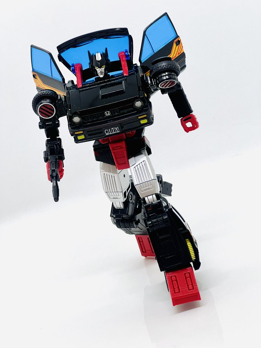 rainspeak2010's tweet photo. #變形金剛 #焚燒 #博派 #transformers #transformerrobot #robots #transformersmasterpiece #mp53+b #transformersphotography #transformerstoys #transformersg1 #diaburnout #autobots https://t.co/qQpAXE4PTZ