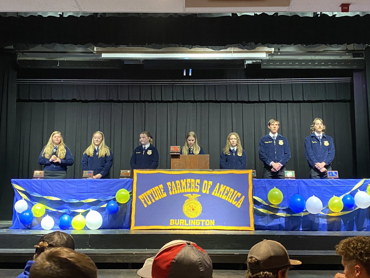Bton244_BHS's tweet photo. BHS FFA banquet was a success. Great leadership and talented students.  A big THANKS to Julie Carden for endless hours and continued dedication to our Future Farmers of America! #ffa @bhsmte244 https://t.co/9tkhPjGOYj