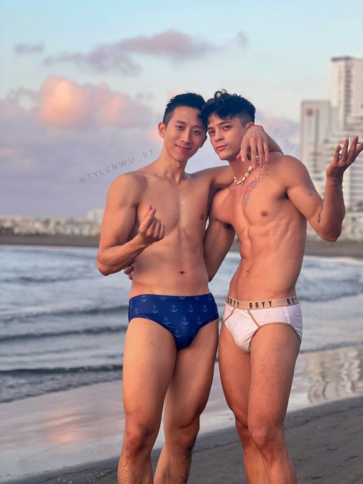 Smash or pass? 🇨🇴 @keynle_   PS we&rsquo;re livestreaming this Sunday, details below ⬇️💦 https://t.co/5BE7<a class="tags" target="_blank" title="On Twitter" href="/?out=eyJ0eXAiOiJKV1QiLCJhbGciOiJIUzUxMiJ9.eyJpYXQiOjE3MjA3NjQ2MTEsImlzcyI6InR3cG9ybnN0YXJzLmNvbSIsIm5iZiI6MTcyMDc2NDYxMSwiZXhwIjoxNzUyMzAwNjExLCJyZWRpcmVjdF91cmwiOiJodHRwczovL3R3aXR0ZXIuY29tL2tleW5sZV8ifQ.tIx7Nv-juTLC9AS8UlUB-veL_Qa5TVchossvbFQKrNdXLU8vRDujD6vnlwlB7HNkVKS_ui73nwOErqn4dNFQ6w">@keynle_</a>