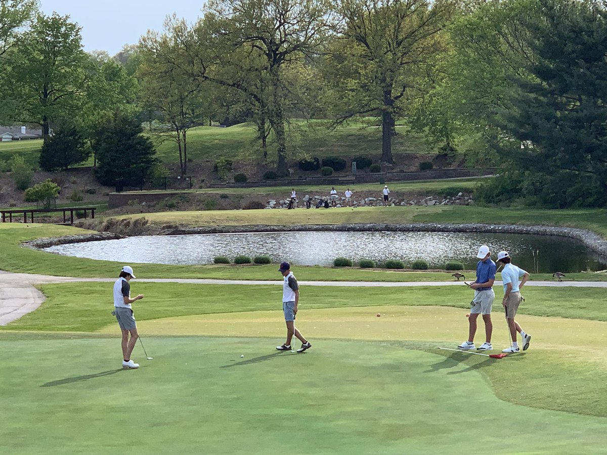 MHSStangsGolf's tweet photo. Good win today at Ballwin vs Oakville. Ryan Hopwood was medalist with a 2 under par 34 / par 36. Our Rockwood Quad is tomorrow. #GoMustangs https://t.co/RZeP19EM3Q
