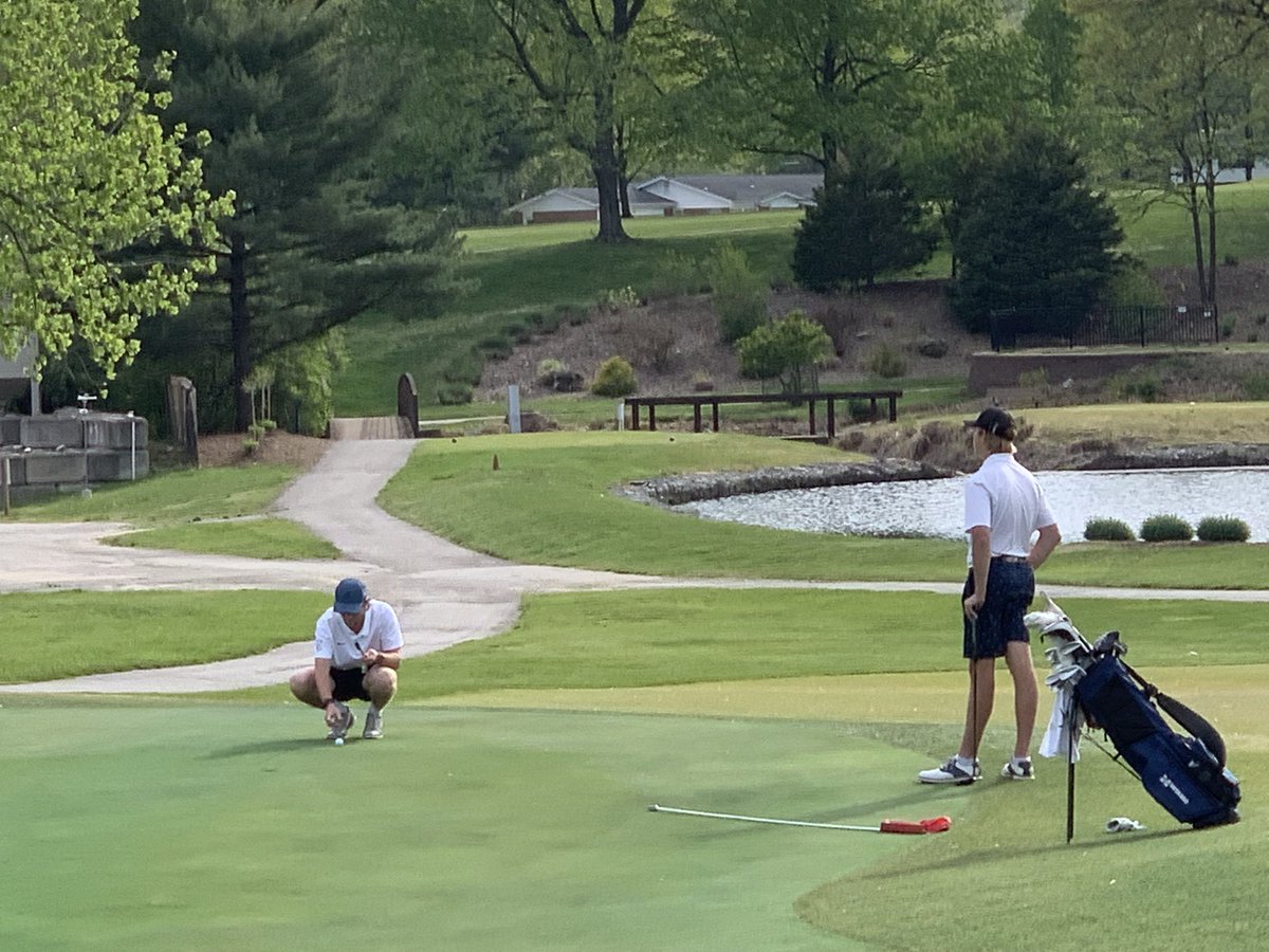 MHSStangsGolf's tweet photo. Good win today at Ballwin vs Oakville. Ryan Hopwood was medalist with a 2 under par 34 / par 36. Our Rockwood Quad is tomorrow. #GoMustangs https://t.co/RZeP19EM3Q