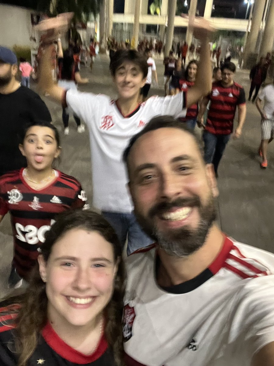 marcelomlj's tweet photo. Ocho!! #VamosFlamengo https://t.co/nDgxjyITMB