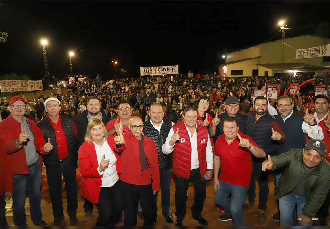 TitoVergaraPy's tweet photo. ¡La alegría por estar mejor se siente en los 30 distritos! Gracias Bella Vista por recibirnos con tanto cariño.
#TitoGobernador #SantiPresidente #GanaItapúa https://t.co/UN8RHh2NRR