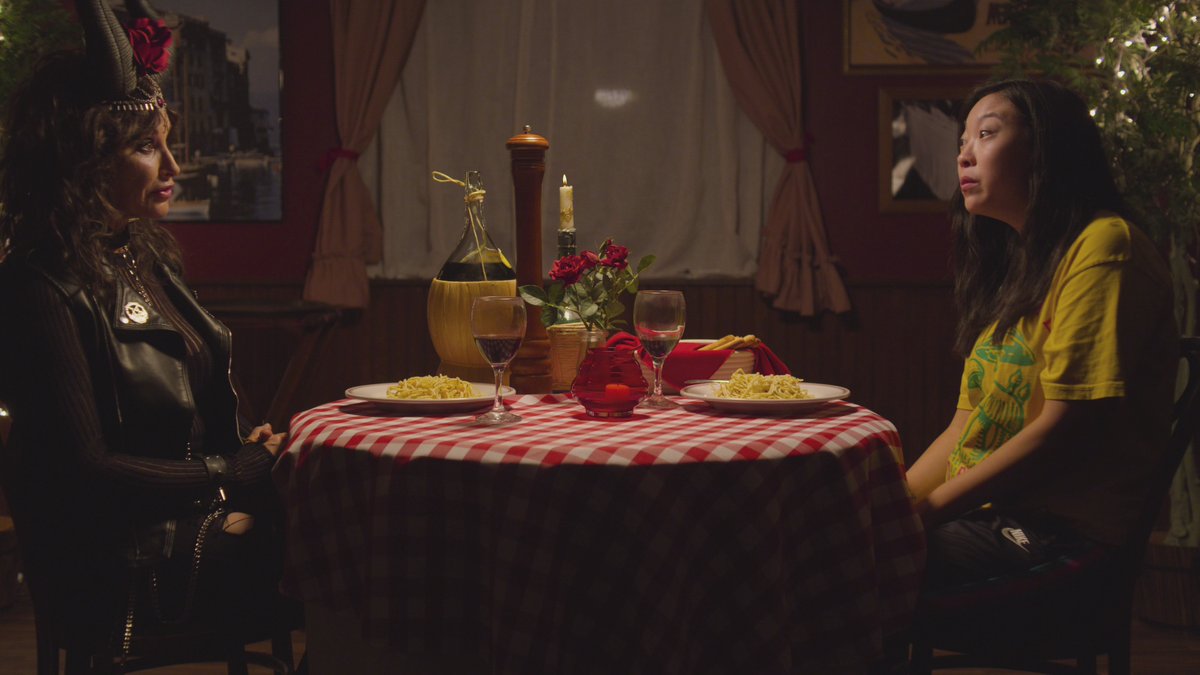 Caption this moment between #Awkwafina and <a href="/RealGinaGershon/">Gina Gershon</a>. 👀