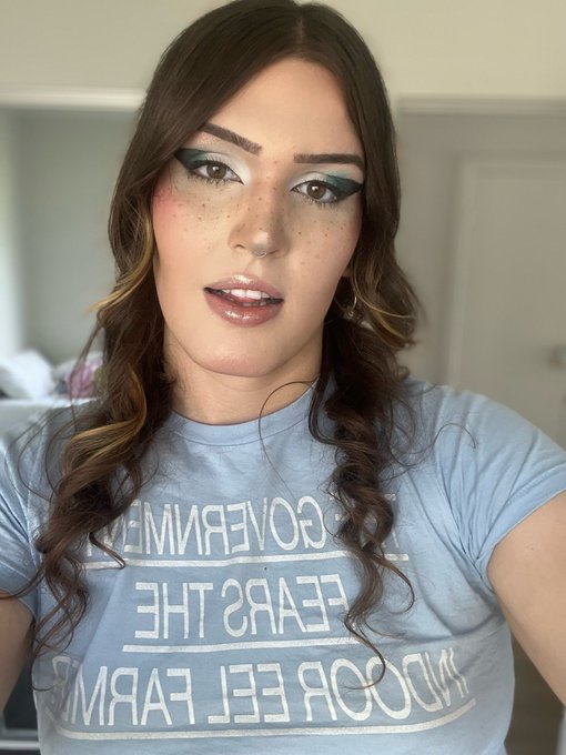 Andromeda Deadrose’s pics and videos