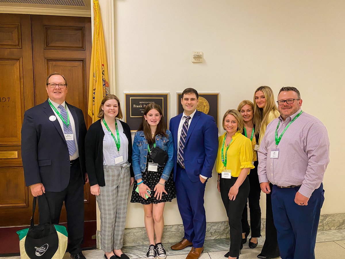TommyStrongInc's tweet photo. We wore gold 🎗️ and took on Capitol Hill this week for the American Childhood Cancer Organization’s #ActionDays2023 . Together with advocates from across the country, we urged Congress to fund childhood cancer research, and reauthorize the Childhood Cancer STAR Act and the (cont) https://t.co/X4N4W4w9FC