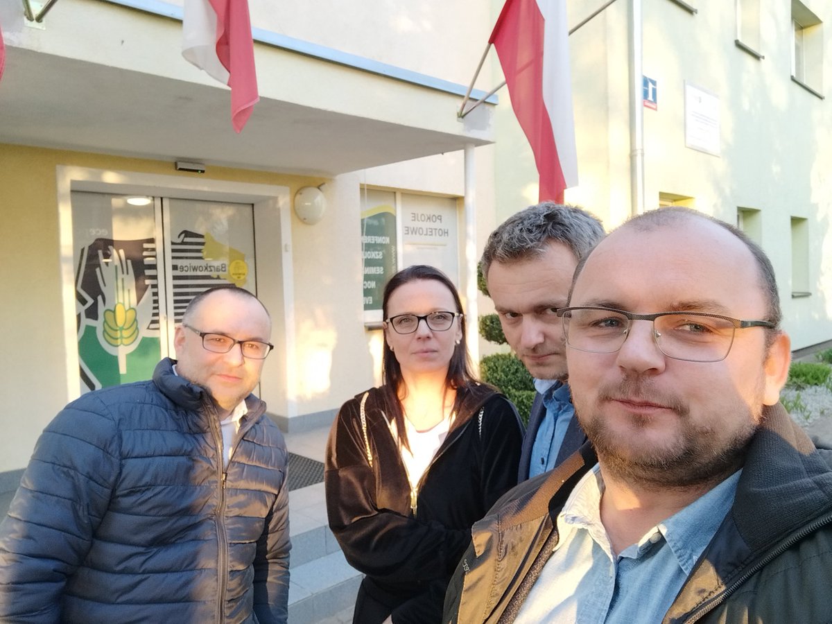arszczecin's tweet photo. Co zrobisz jak nic nie zrobisz. Jeszcze chwila i idziemy ...spać. Protokół zbieżności i rozbieżności prawie gotowy. https://t.co/nXOxRJEzUZ