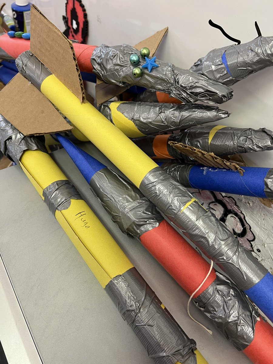 runtboy's tweet photo. Grade 4/5 students made rockets for a second time, this time they had to make them so that they have two stages and deployed a parachute. We test their designs tomorrow. #sd36learn #projectday https://t.co/C4vOXUKsr3