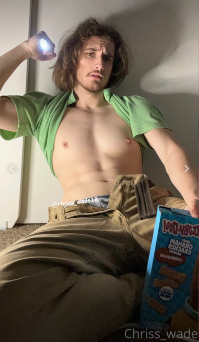 ZOINKS! Shaggys packing a big Scooby snack ;) ~ https://t.co/Q9d6VG6gGW https://t.co/5t7EX4Jrp6