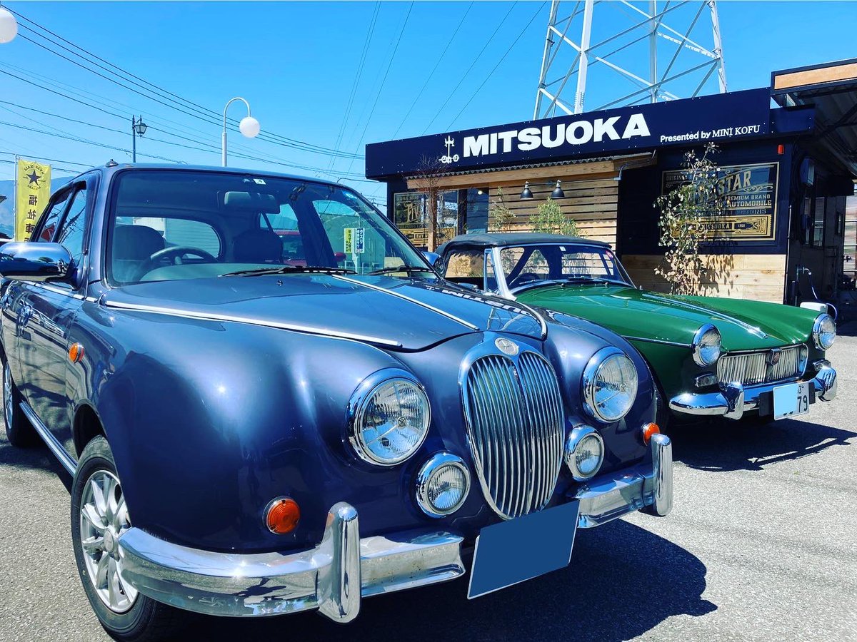 trendmobilty's tweet photo. 久々の初代ビュート！MGと一緒に車庫に止まっているなんてオシャレですね🚙 https://t.co/TAw7JrxW4Z