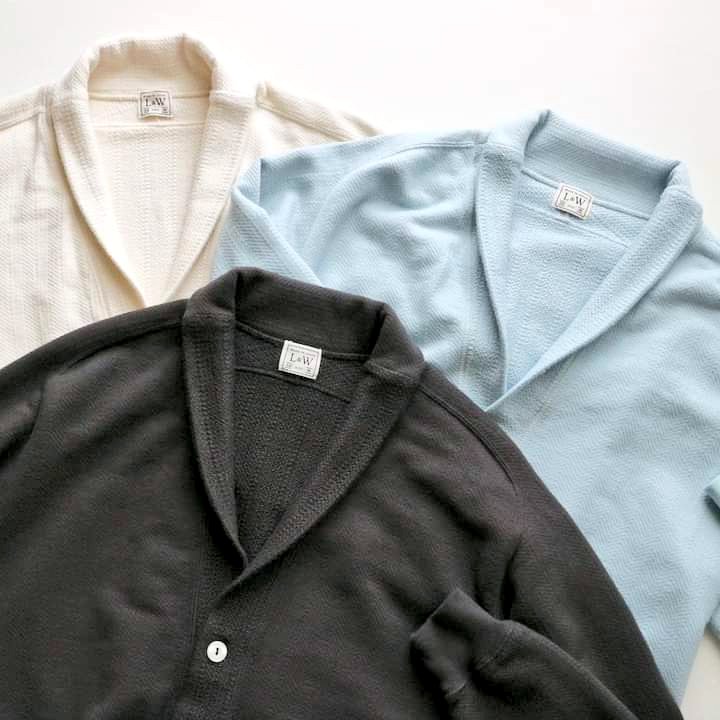 Phillip66maki's tweet photo. 好評につき近々再入荷予定♡♡

#loopandweft 
#bestknitwear 
#cotton
#naturalcotton 
#purenaturalcotton 
#ショールカラーカーディガン
#カーディガン
#軽量
#一年中羽織れる
#日除け
#紫外線対策
#冷房対策
#リラックス効果
#体調管理
#肩凝り軽減
#疲れを緩和
#👍 https://t.co/5PLmypsBW4