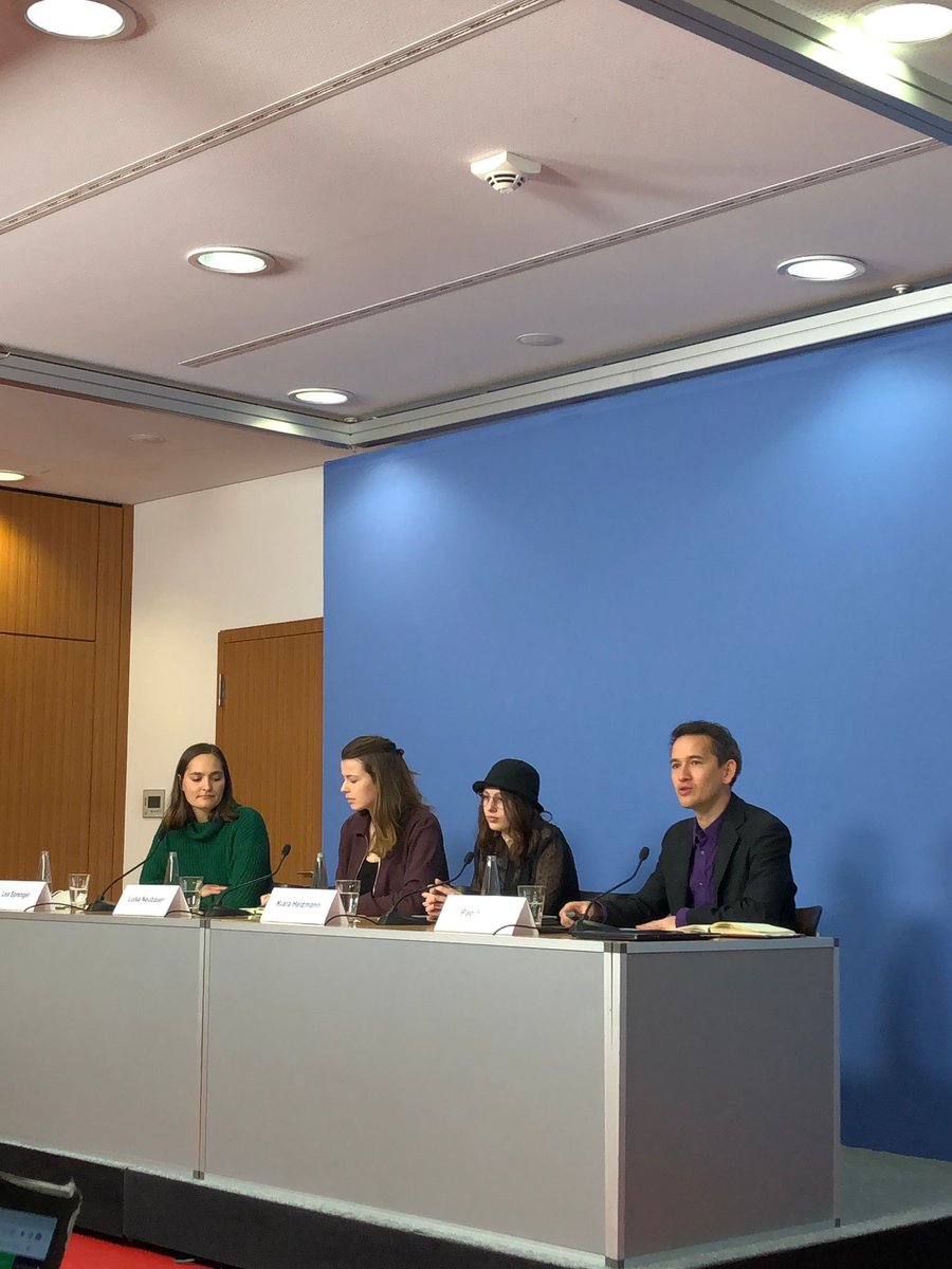 [1/7] Unsere neue Studie zeigt: 

Ein #Kohleausstieg bis 2030 in der #Lausitz ist nötig, damit Deutschland seine Klimaziele erreicht. 
Außerdem wird das restliche CO2-Budget nur eingehalten, wenn die LEAG bis 2030 ihre Produktion drosselt.

🧵

#LausitzStudie #KohleausstiegOst