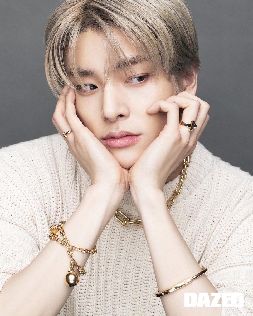 MoonPrinceFeels's tweet photo. JakeHoon pogi much ✨💕 https://t.co/GMVqaOhHaU
