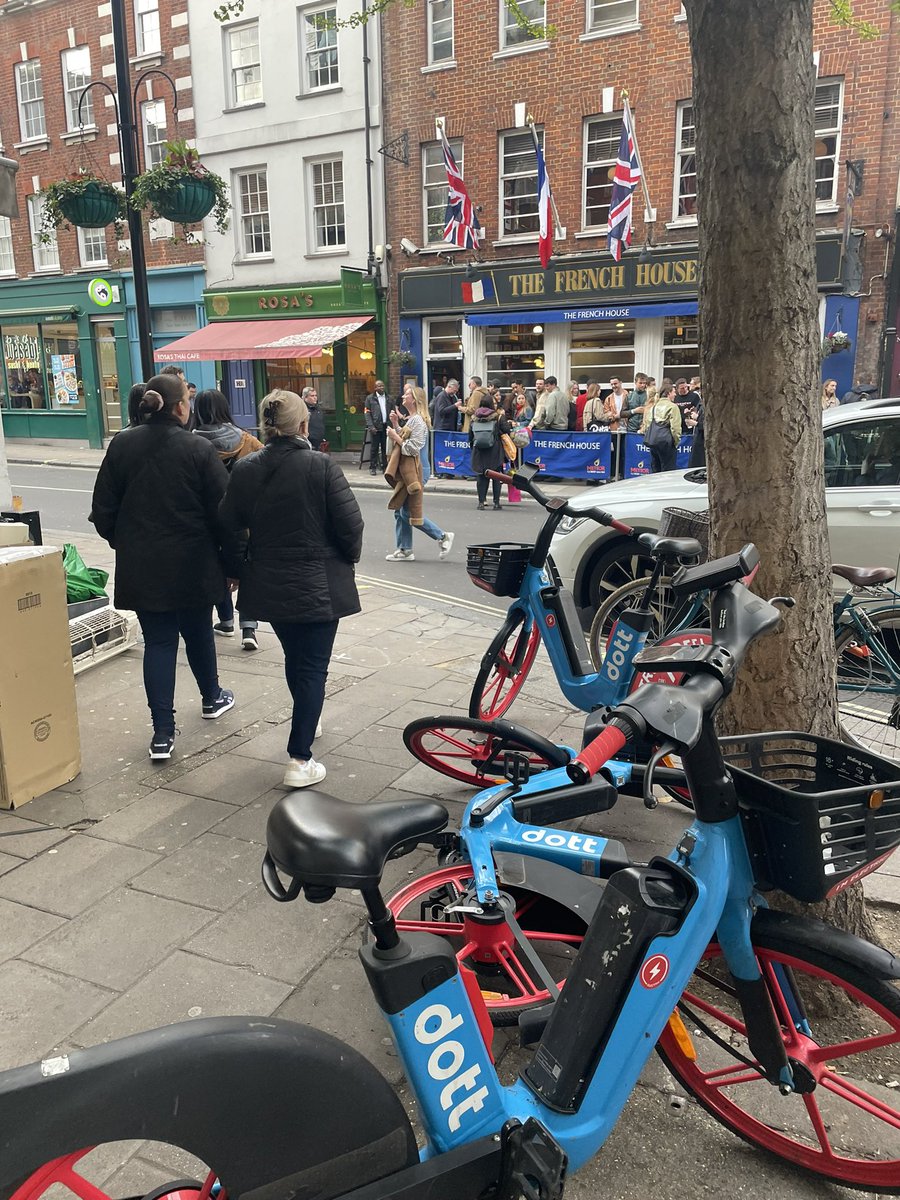 Daniel Soho 🦋 tweet media