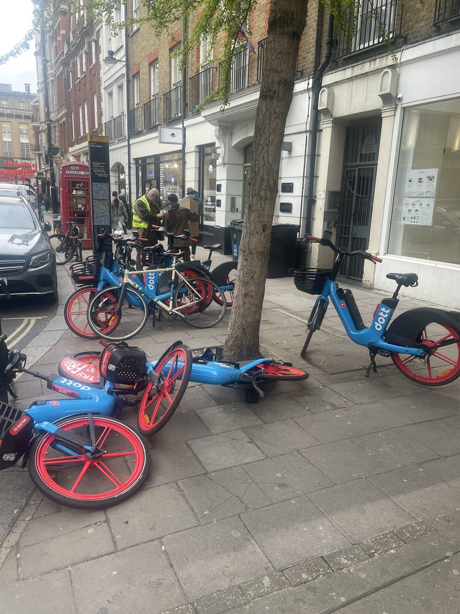 Daniel Soho 🦋 tweet media