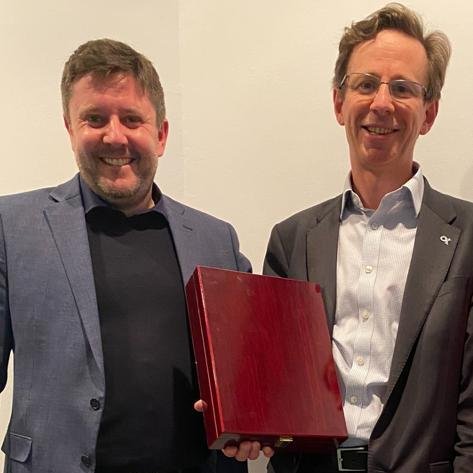 BISOM_Official's tweet image. We are delighted to present Dr Alan Mighell from @leedsdentistry  with an award for his valuable contributions to the StR training forum. 

Dr Mighell - thank you for all you have done to support our trainees!