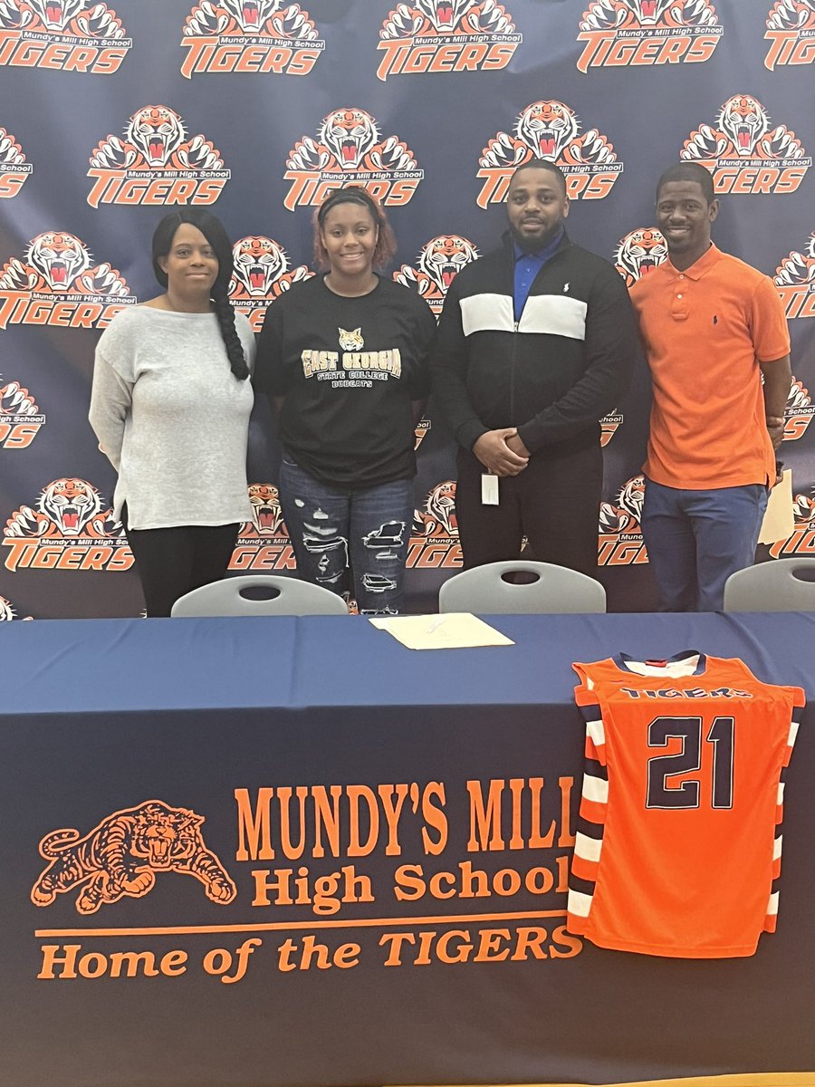 Mundy's Mill High Girls' Basketball tweet media