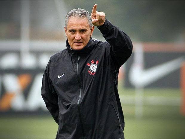 Vessoni's tweet photo. Só um homem devolveria a paz definitiva ao Sport Club Corinthians Paulista. 

Apenas ele. https://t.co/IdTRJiQpig