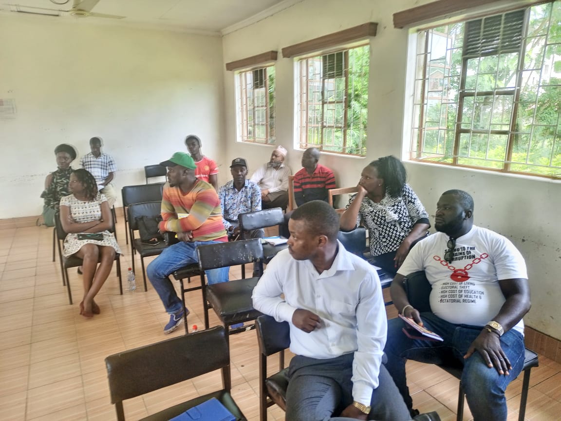 KisumuPY's tweet photo. Joined other local partners to identify peace needs,policy/legal framework and review status of peace structures within the informal settlements of Kisumu County. https://t.co/YA6pMGjKtI