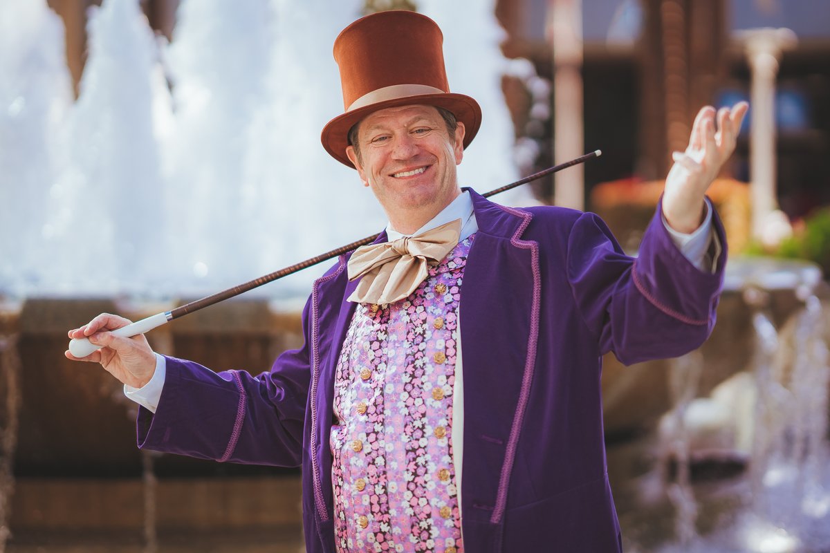 “I’m sorry, but all questions must be submitted in writing.”

Photo by: @YorkInABox 

#willywonka #willywonkacosplay #wonka #wonkacosplay #pureimagination #Wondercon2023 #wonderconcosplay #wondercon2023cosplay