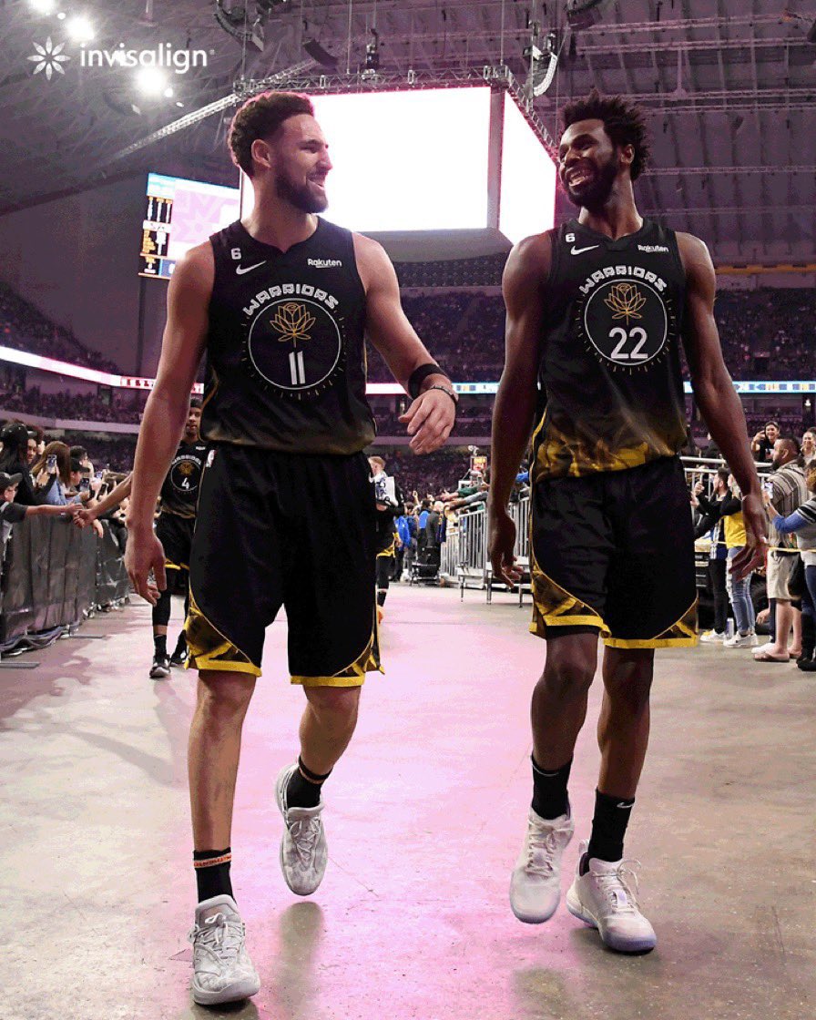 SCDG2330's tweet photo. Klay 25 Pts with 5 Threes
Wig 20 Pts with 2 Steals and 2 Block 

Strength in Numbers #Dubnation💙💛 https://t.co/s13UXPDtsF