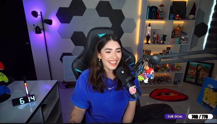 karosarochawife's tweet photo. Que buen streamcito el de hoy liku 👏🏼 regresó con todo y que bueno que ya está bien ❤️‍🩹
@anamlgr pero las risas no faltaron he 😸 https://t.co/PMkPX9Em7o