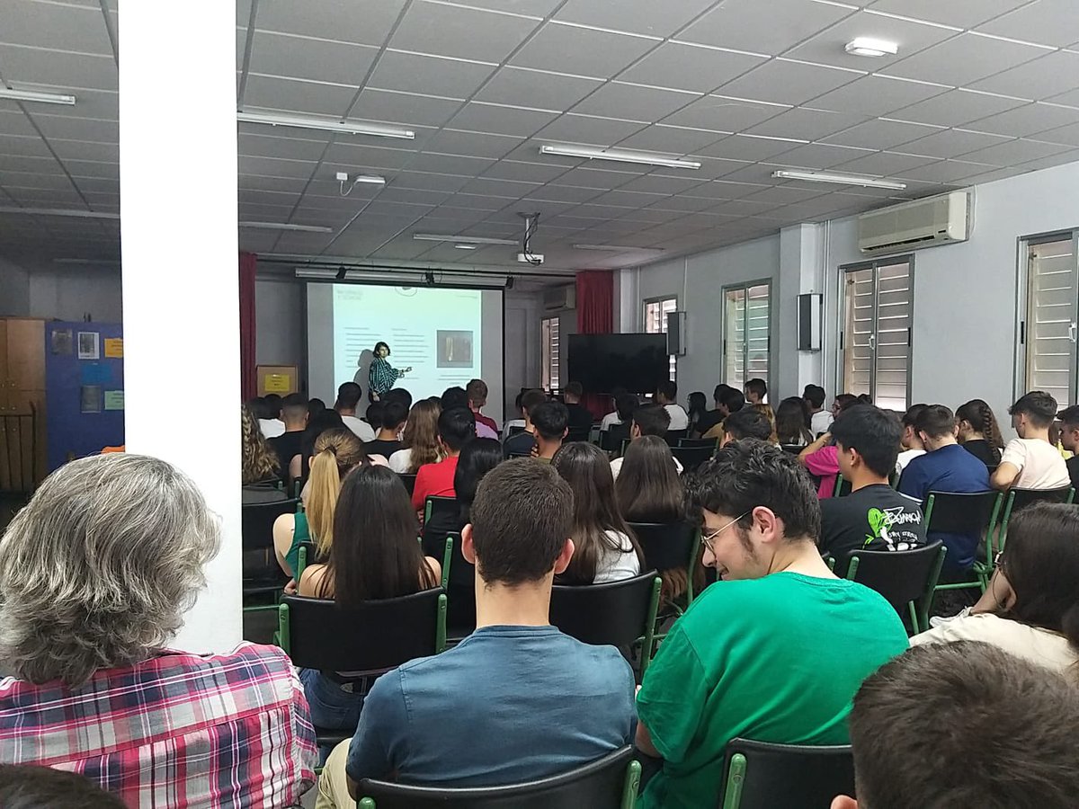 Ana Belén López tweet media