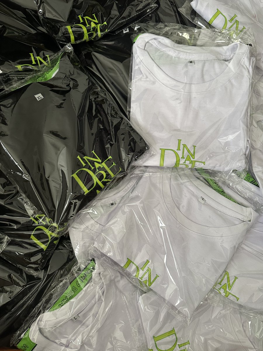 its1111project's tweet photo. Still don't know what to wear for this weekend?

We have onhand shirts for our dream collection! DM us to order!! ☺️💚

#THEDREAMSHOW2_in_MANILA 
#TDS2inManila #NCTDREAM https://t.co/A2v5mU8Z6B