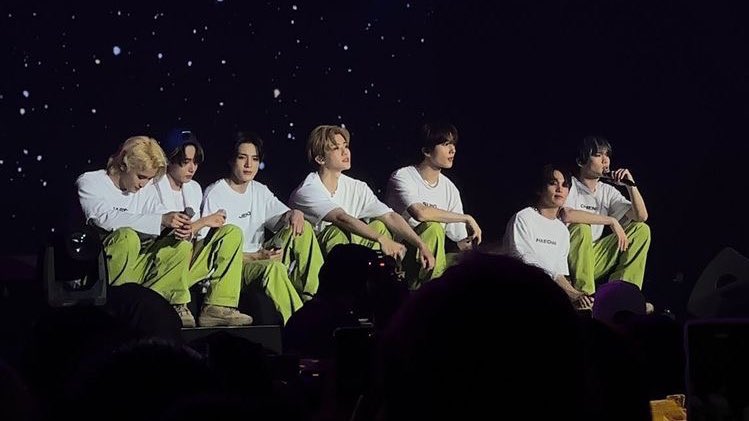 ourleemark's tweet photo. we'll see the 7 of you, 
maybe not now, but soon. https://t.co/XVJQgTDTwP