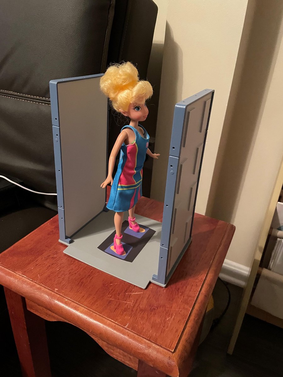 RohdeSchwarz's tweet image. Safety when flying for Barbie: Because Tinkerbell spent too much time on vacation away from Neverland, she has run out of pixy dust. So she has to take a flight back to Neverland to get more pixy dust – with the help of our R&amp;amp;S QPS Security Scanner #securityscanning #engineering