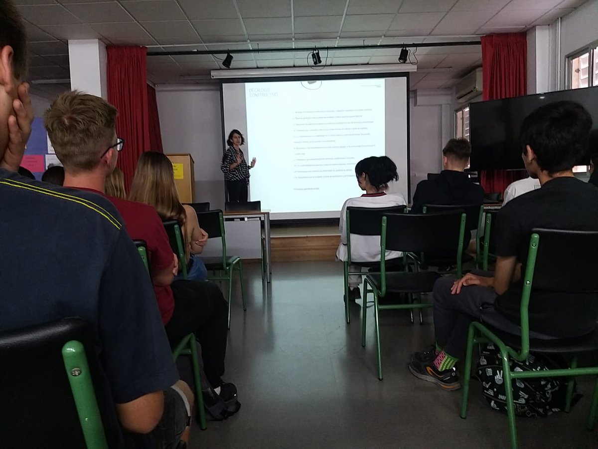 Ana Belén López tweet media